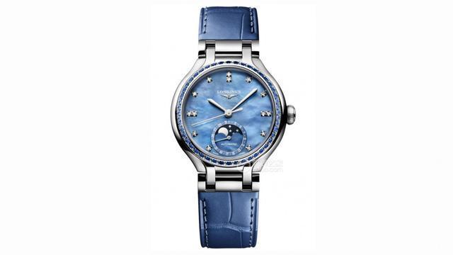 女士腕表最合适的入手时刻!双十一!2025新款还平价(图2) 女士腕表最合适的入手时刻!双十一!2025新款还平价(图2)